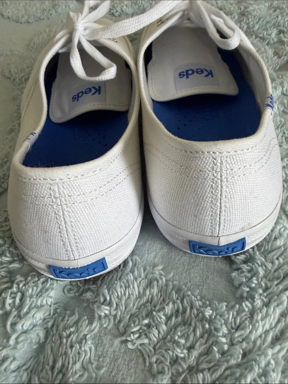 Keds Canvas Champion Sneakers 9W